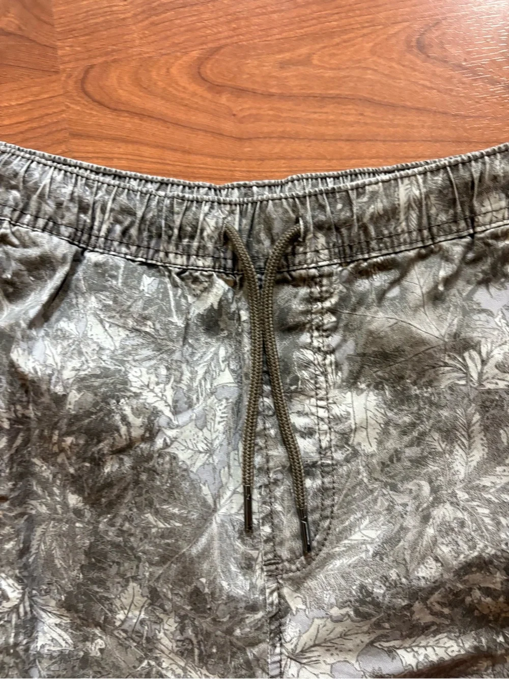 Men's Gray Camo Printed Cargo Pants